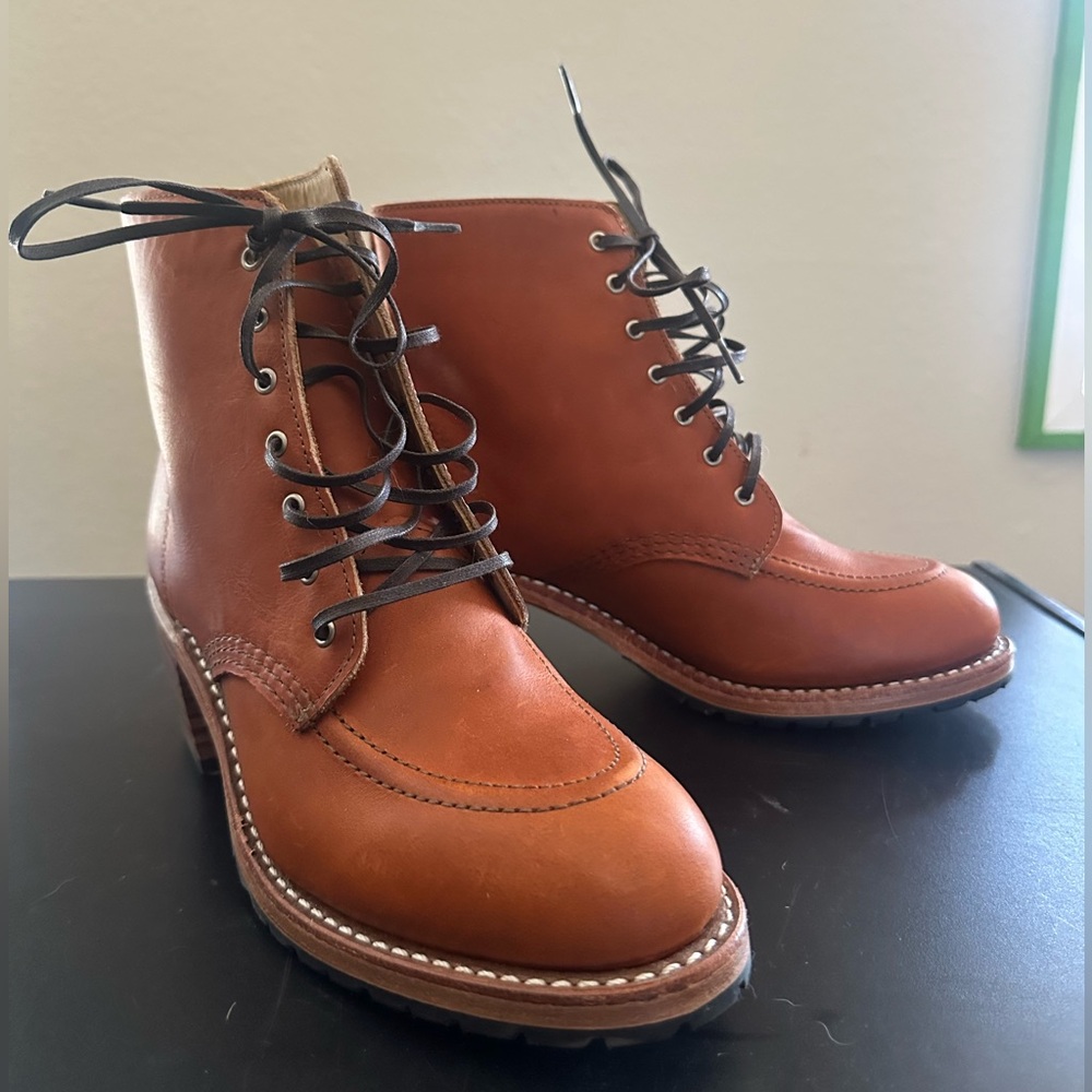 Brand New Red Wing Clara Boots